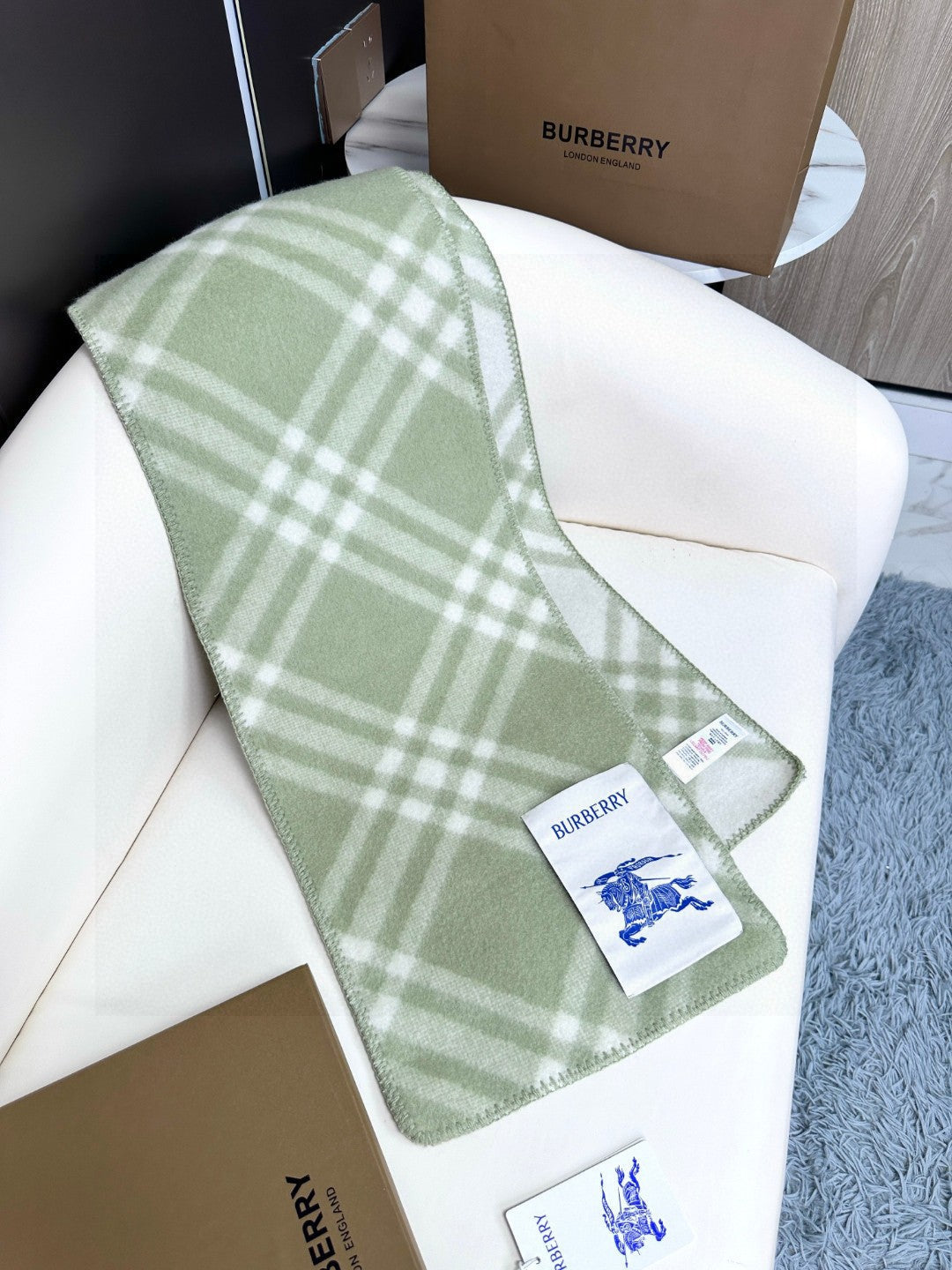 BURBERRY BBR SCARF 182 CM IN CASHMERE 715580