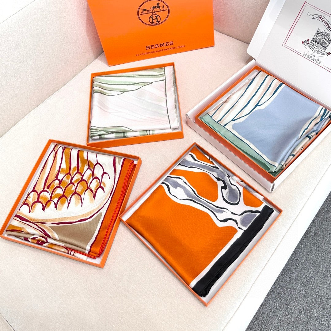 HERMES HERMES 25S SCARF 90 IN SILK TWILL 733936
