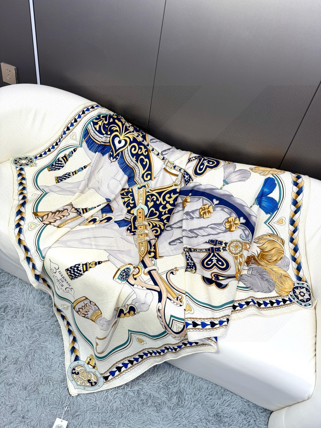 HERMES HERMES 25S SCARF 135 IN CASERE SILK 730649