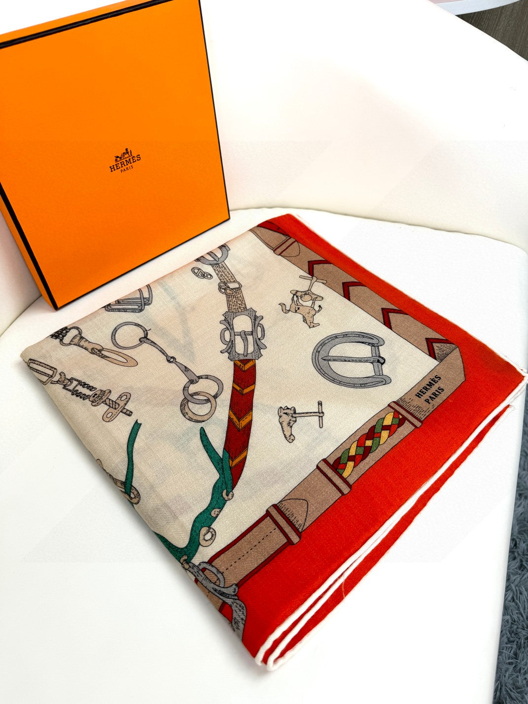 HERMES HERMES 25S SCARF 135 IN CASERE SILK 737310