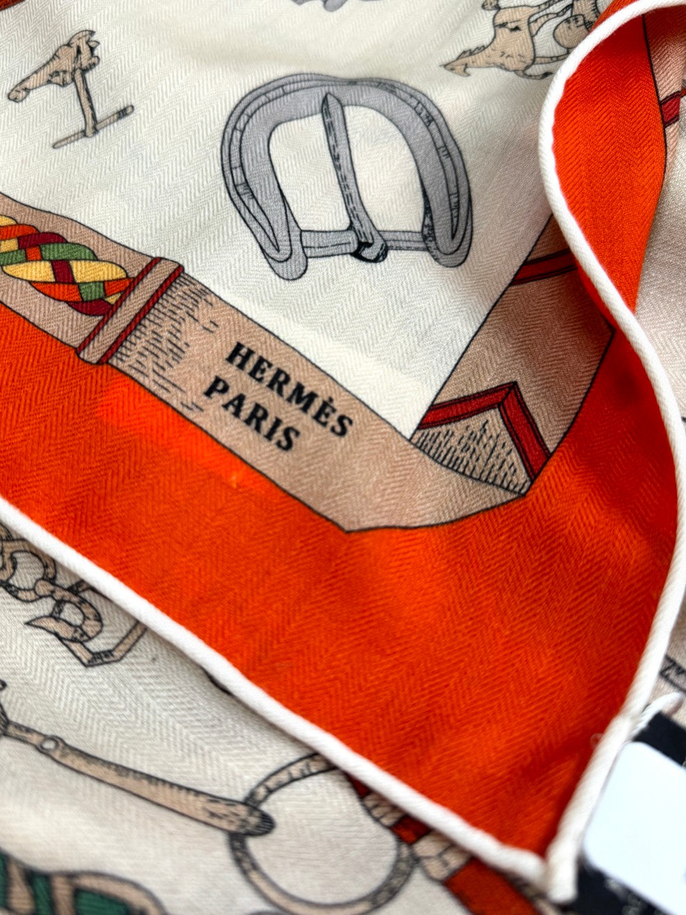 HERMES HERMES 25S SCARF 135 IN CASERE SILK 737310