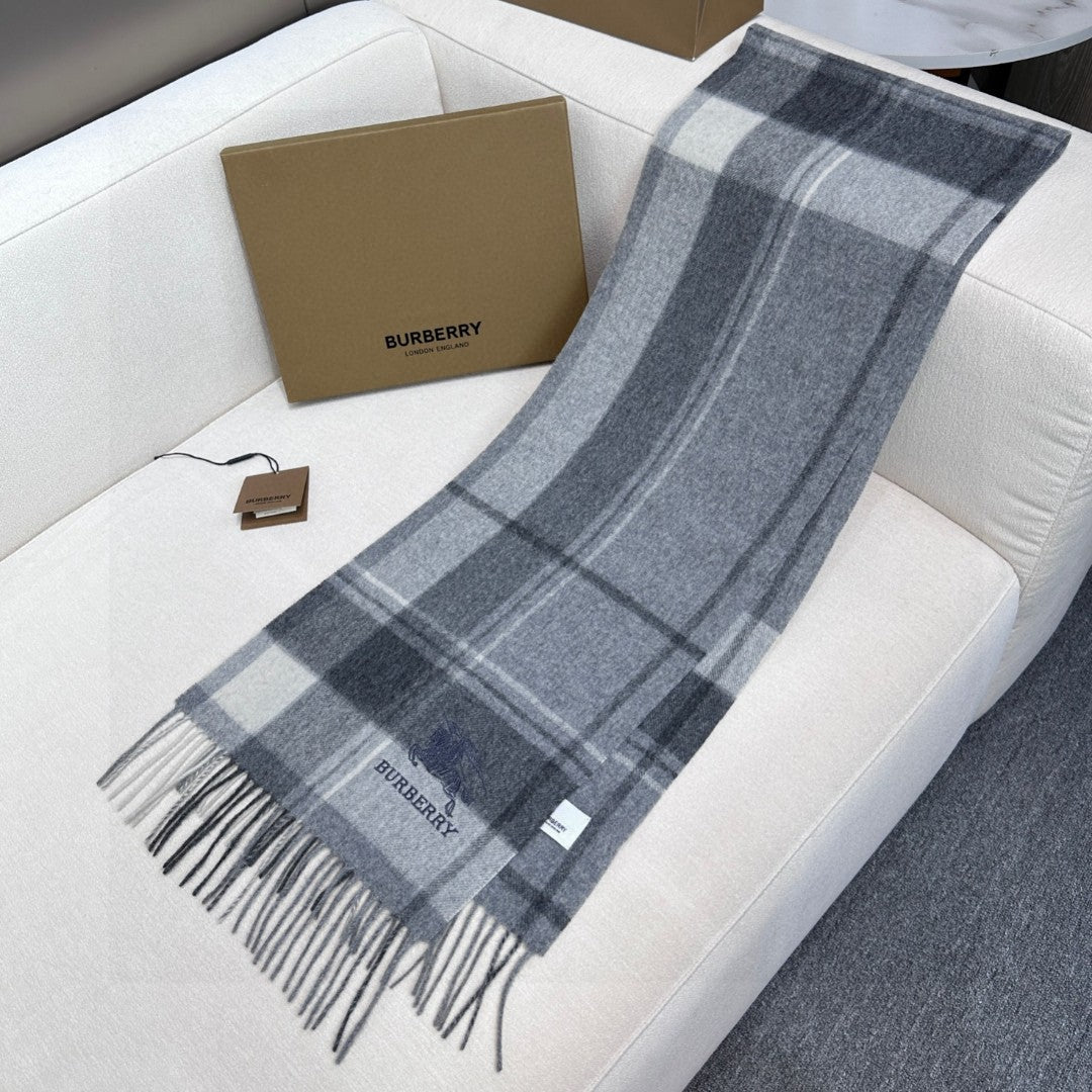 BURBERRY BBR SCARF 180 CM IN CASHMERE 737187
