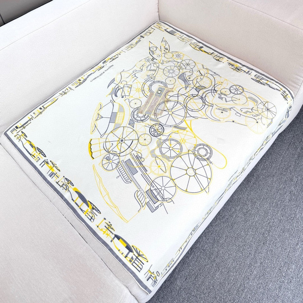 HERMES HERMES 25S SCARF 90 IN SILK 737178