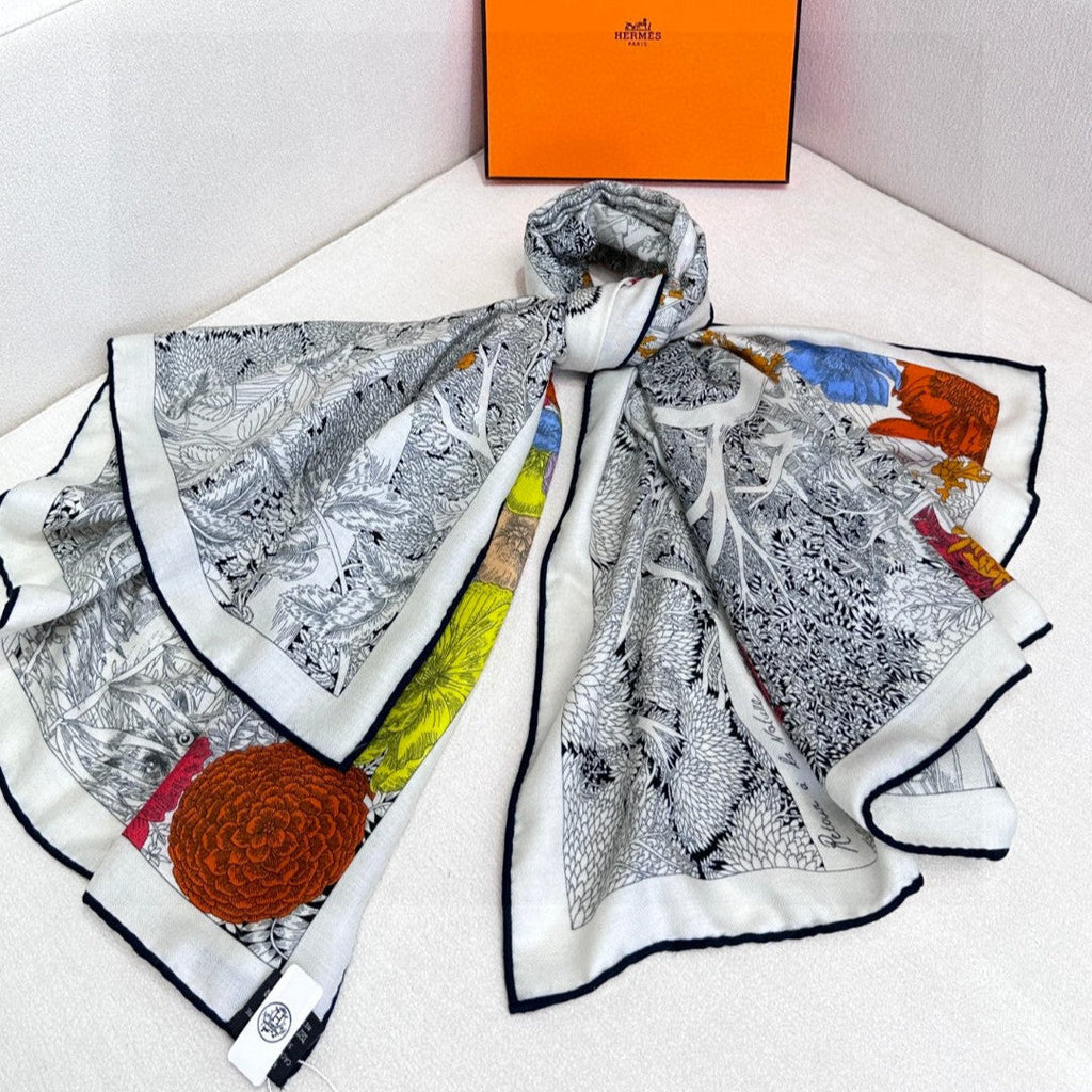 HERMES HERMES 25S SCARF 135 IN CASERE SILK 733938