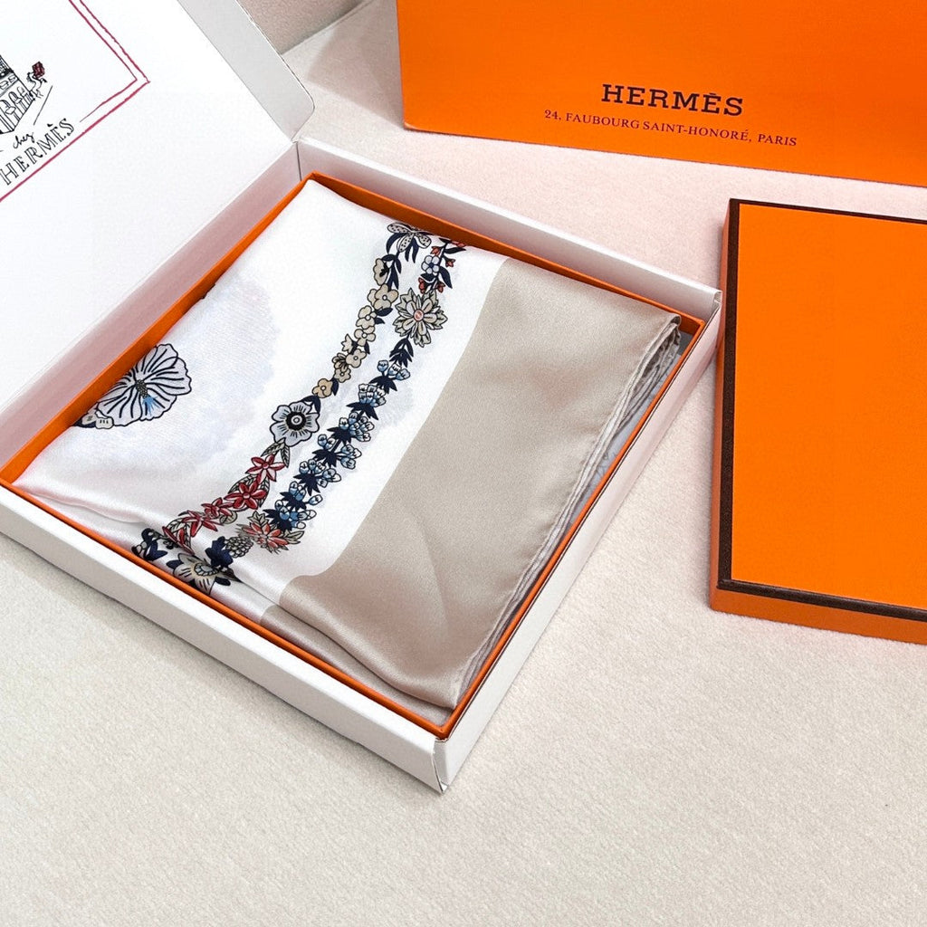 HERMES HERMES 25S SCARF 90 IN SILK 732127