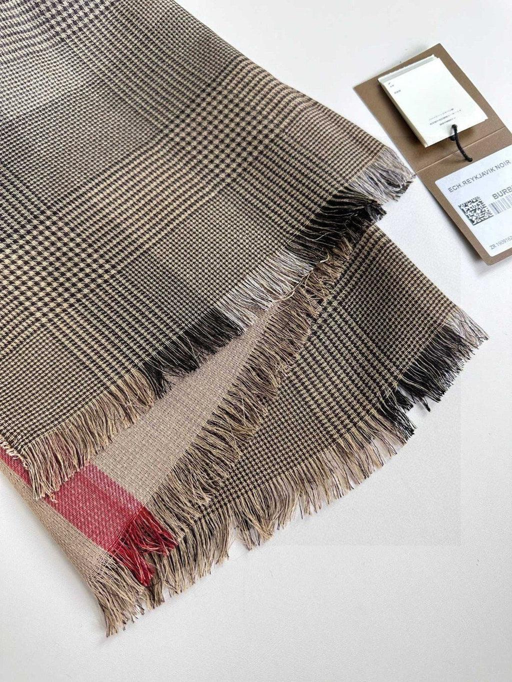 BURBERRY BBR SCARF 200 CM IN CASHMERE 737197