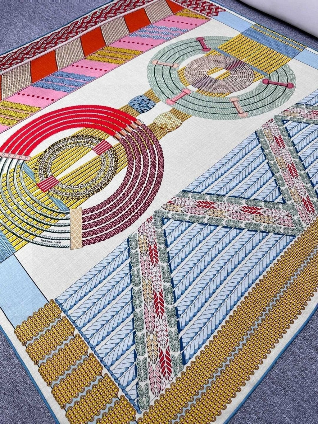 HERMES HERMES 25S SCARF 140 IN SILK 727338