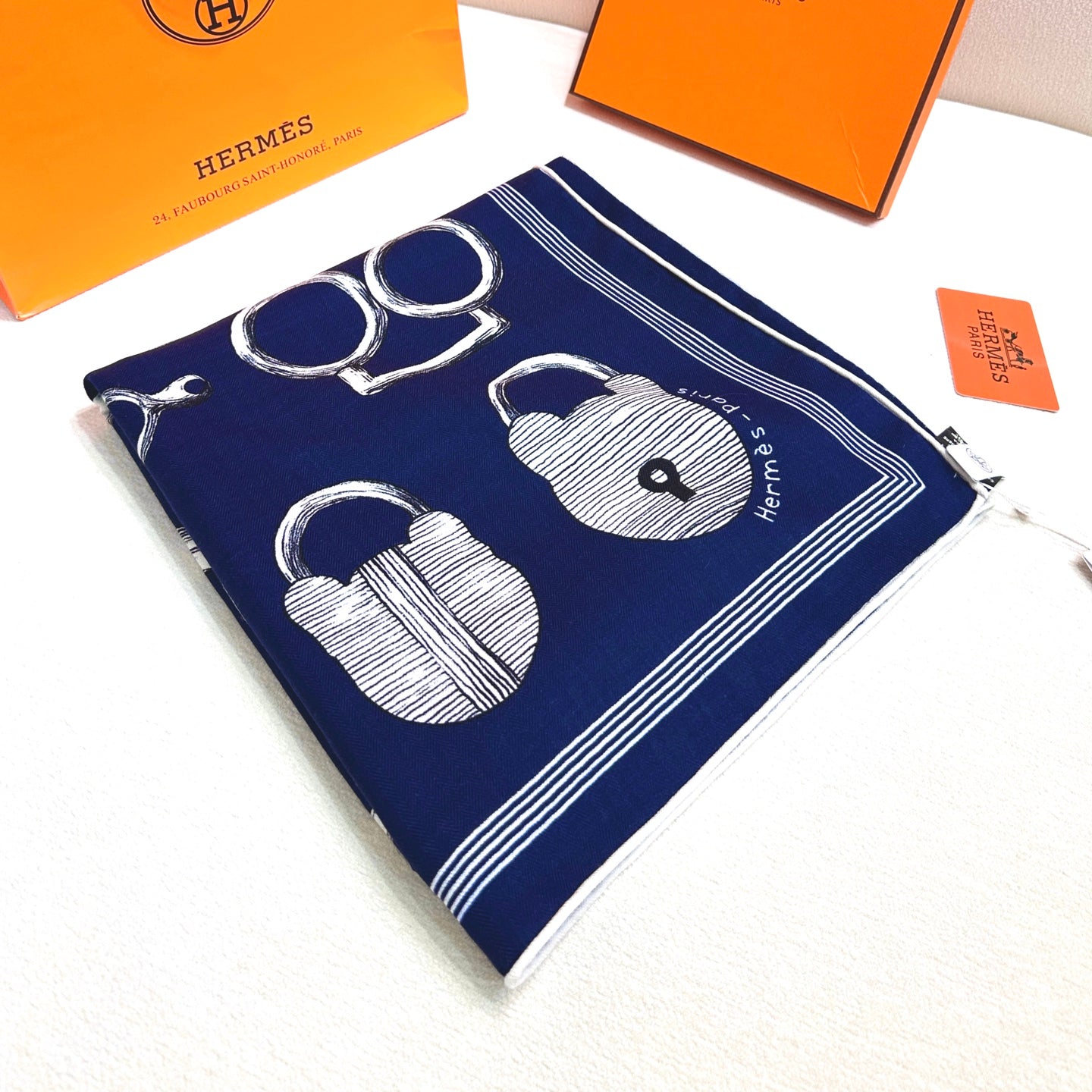 HERMES HERMES 25S SCARF 135 IN CASERE SILK 854594