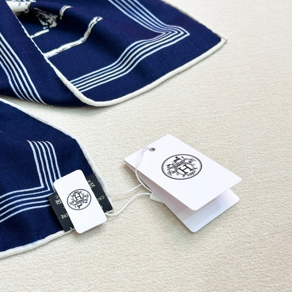 HERMES HERMES 25S SCARF 135 IN CASERE SILK 854594