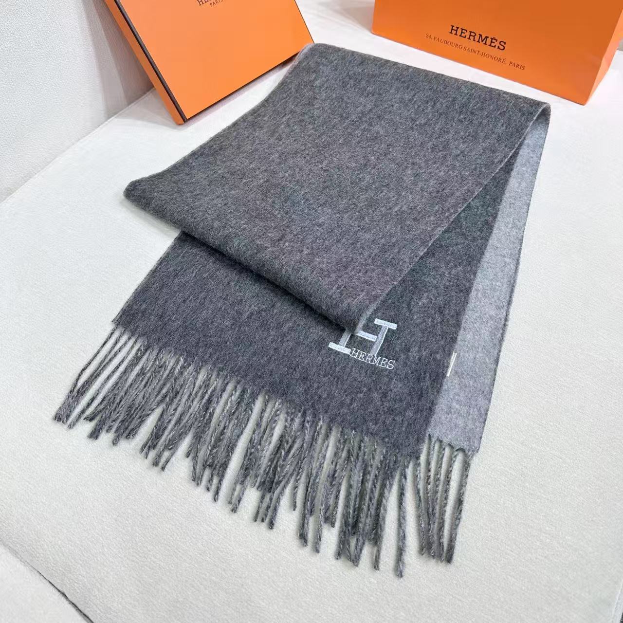 HERMES HERMES 25S SCARF 190 IN CASERE 986002