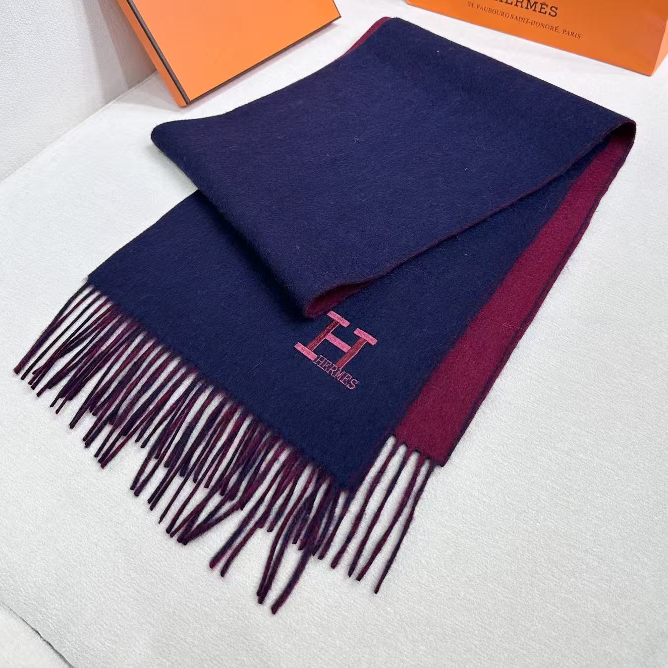 HERMES HERMES 25S SCARF 190 IN CASERE 985998