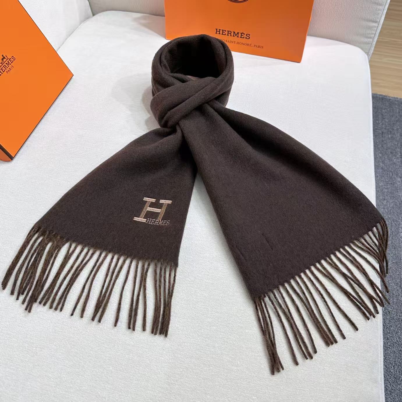 HERMES HERMES 25S SCARF 190 IN CASERE 986000