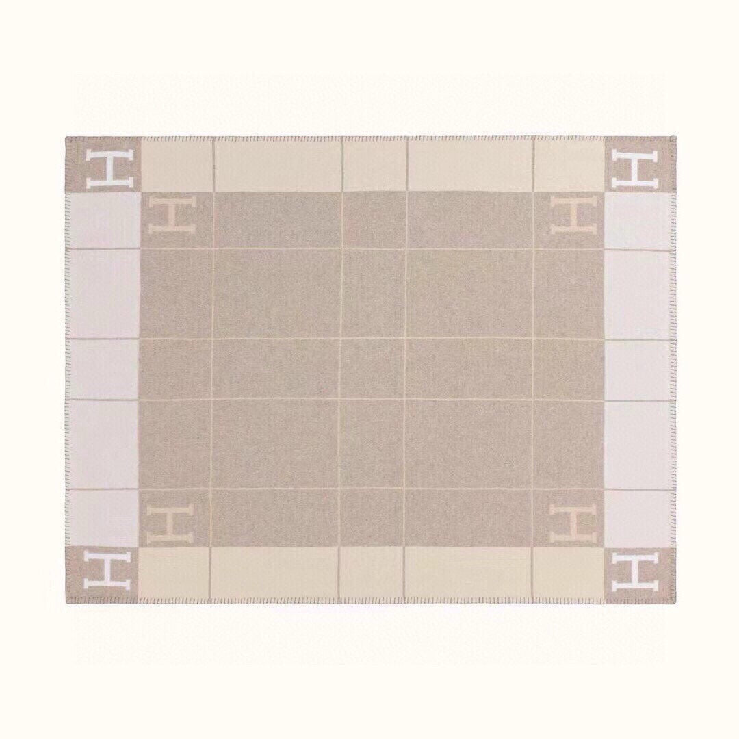 HERMES AVALON III THROW BLANKET 175 CM IN KHAKI BROWN WOOL AND CASERE 351745