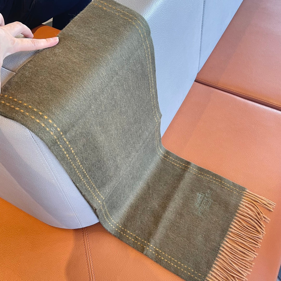 HERMES SCARF 180CM OLIVE GREEN CASERE