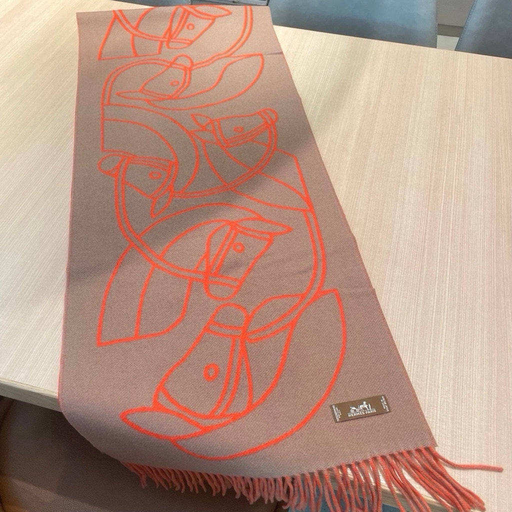 HERMES CASAQUE ENTRELACS EQUESTRES 190 CM SCARF IN ORANGE RED CASERE