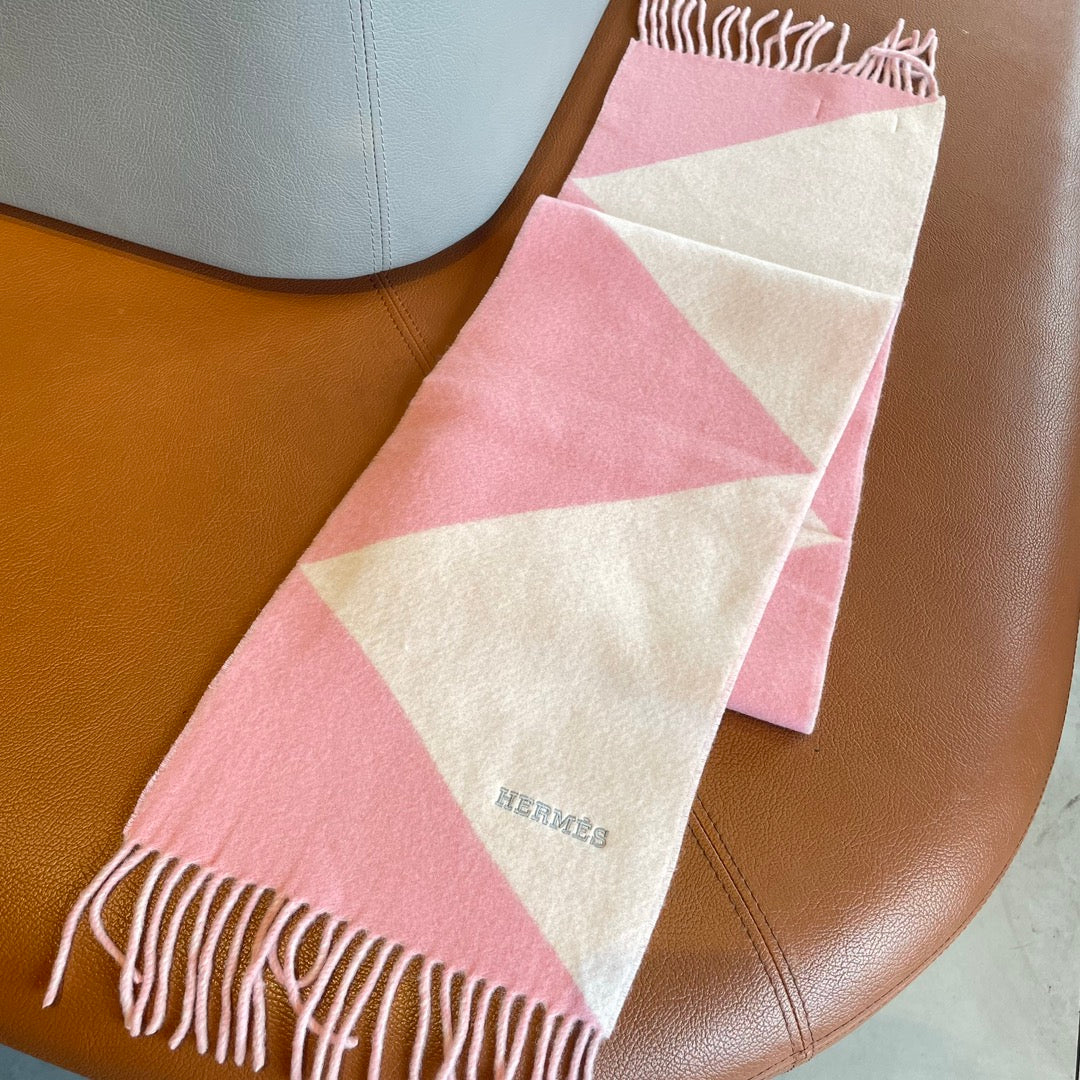 HERMES SCARF 150 CM IN BABY PINK MIX WHITE CASERE