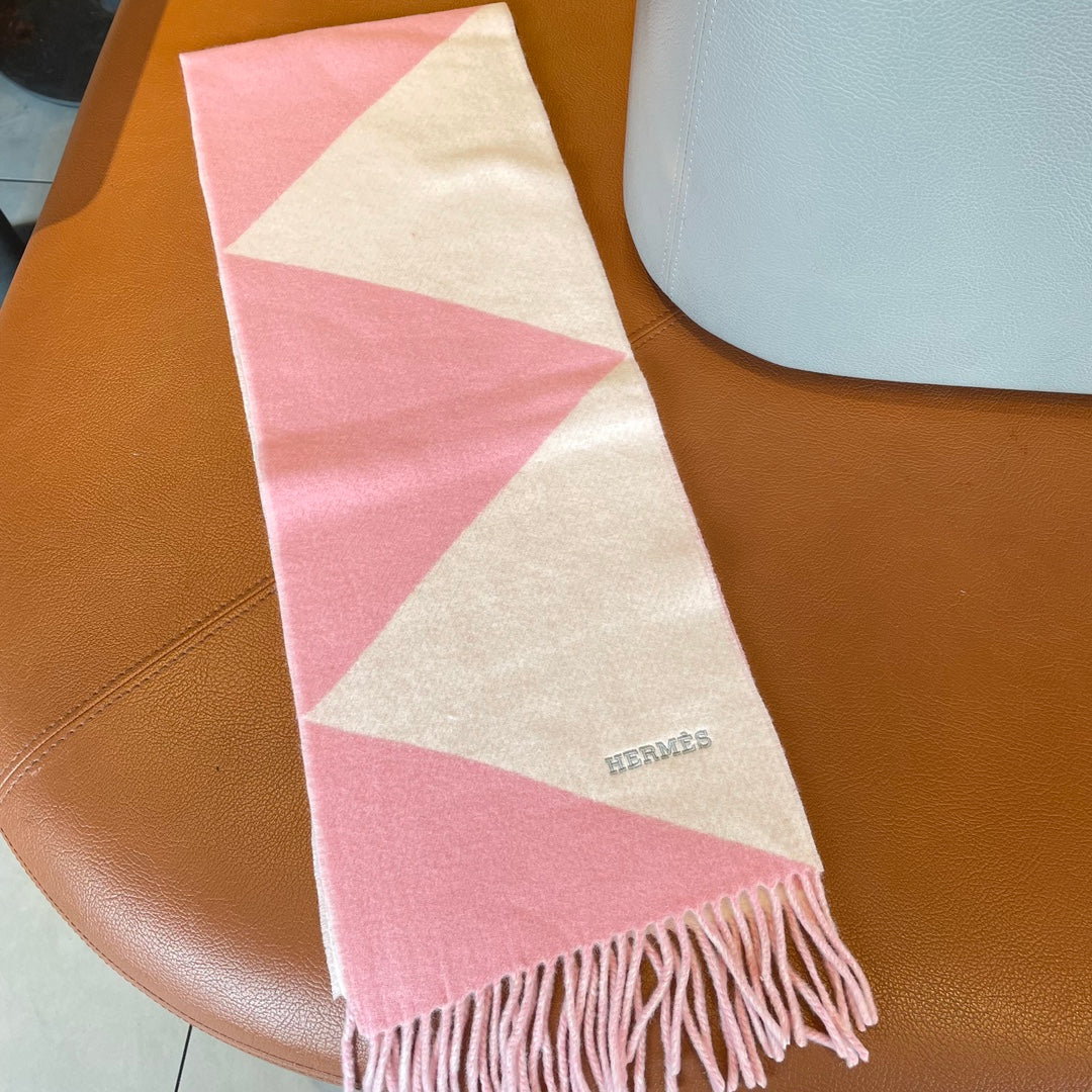 HERMES SCARF 150 CM IN BABY PINK MIX WHITE CASERE