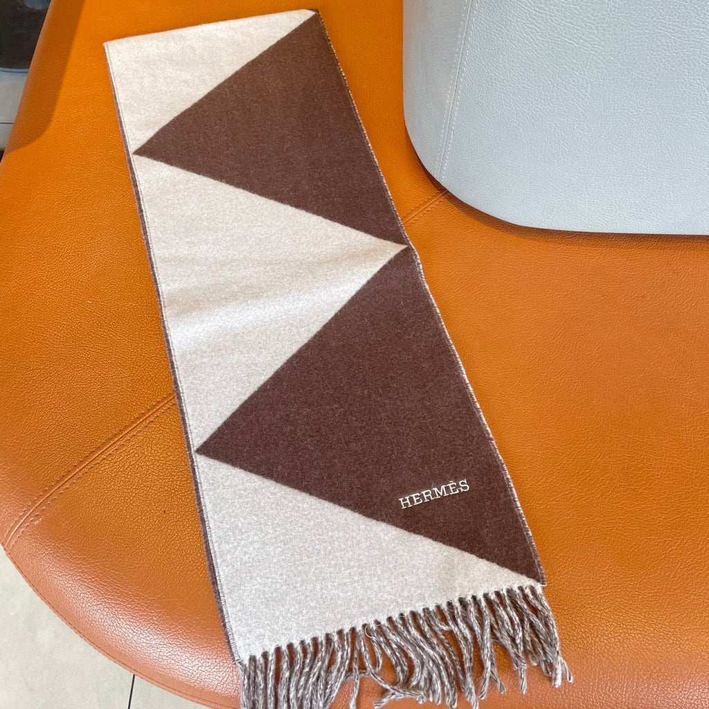 HERMES SCARF 150 CM IN CHOCOLATE BROWN MIX WHITE CASERE