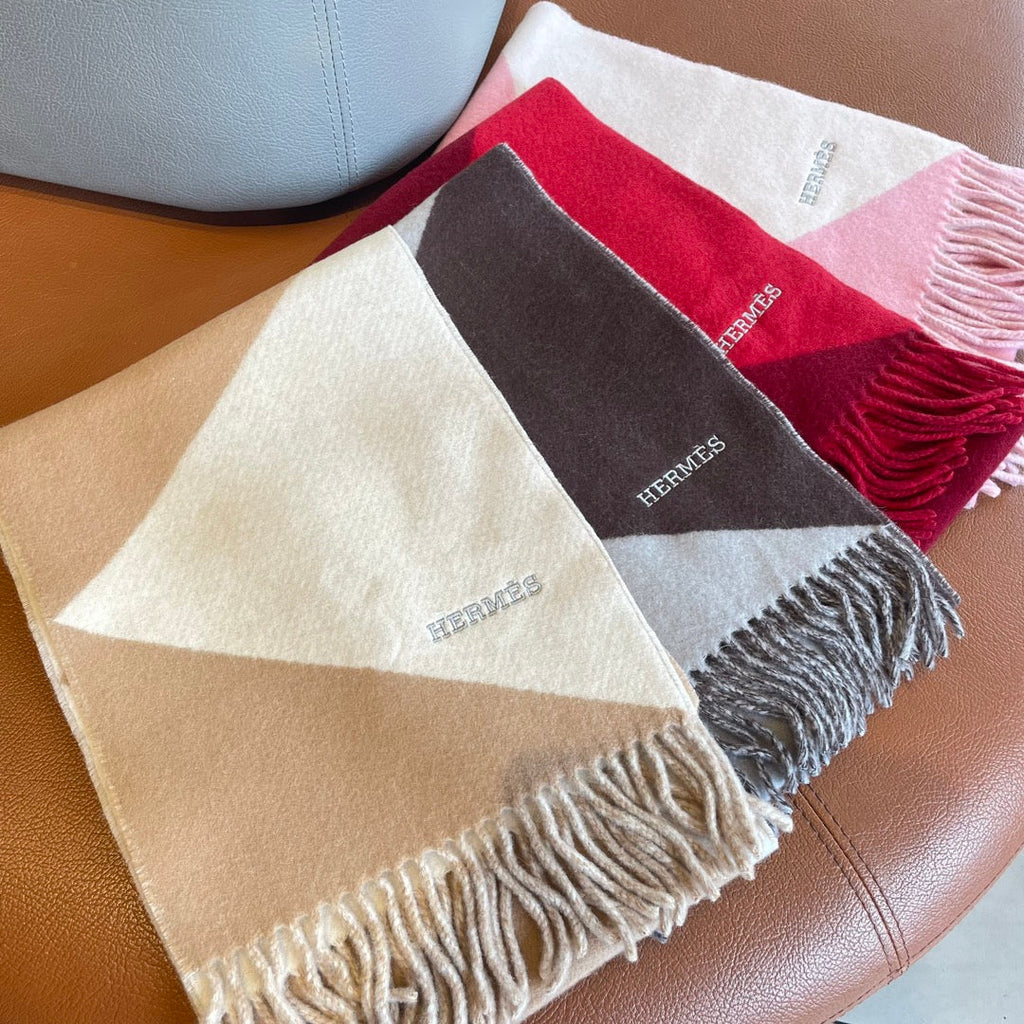 HERMES SCARF 150 CM IN CHOCOLATE BROWN MIX WHITE CASERE