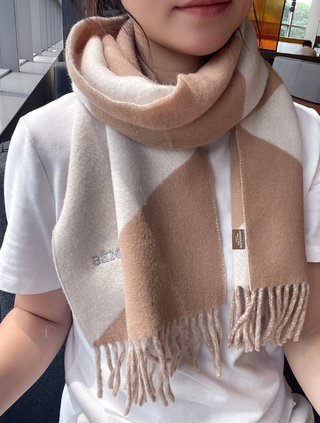 HERMES SCARF 150 CM IN LIGHT BROWN MIX WHITE CASERE