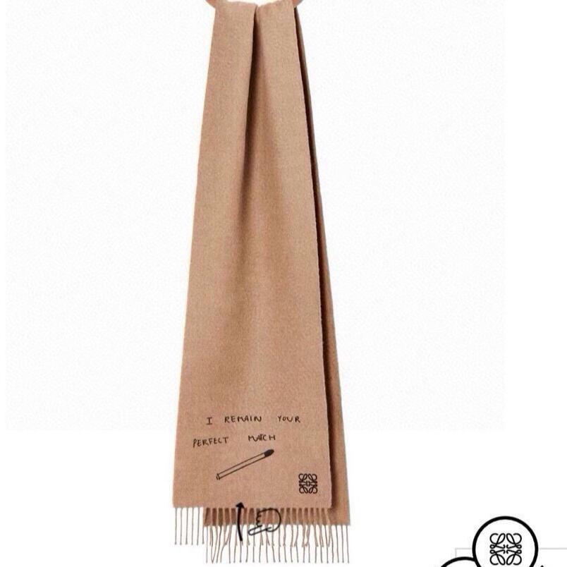 LOEWE SCARF 180 CM IN CAMEL BEIGE LAMBSWOOL WITH BLACK LETTER 394446