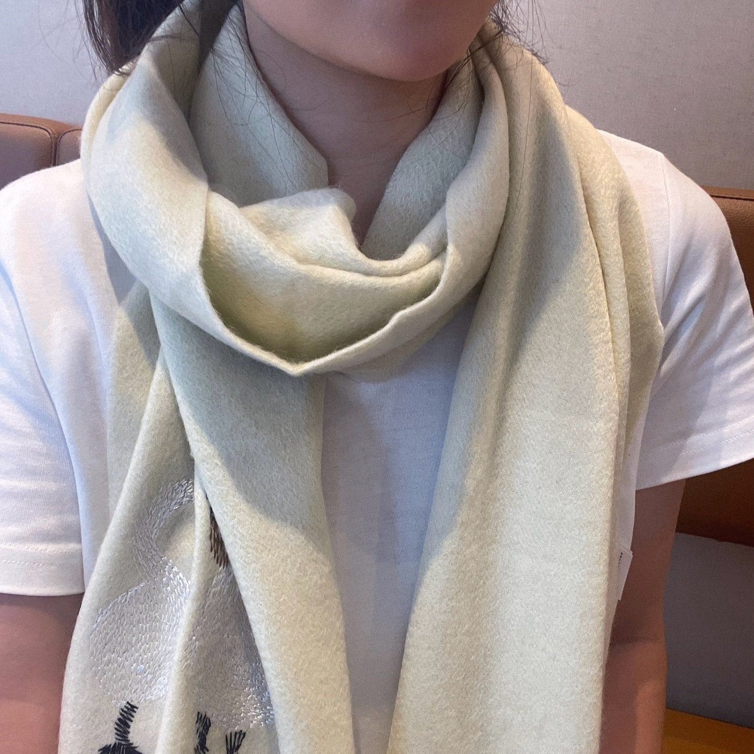 BURBERRY SWAN WOOL CASHMERE SCARF 180 CM IVORY WHITE 394453