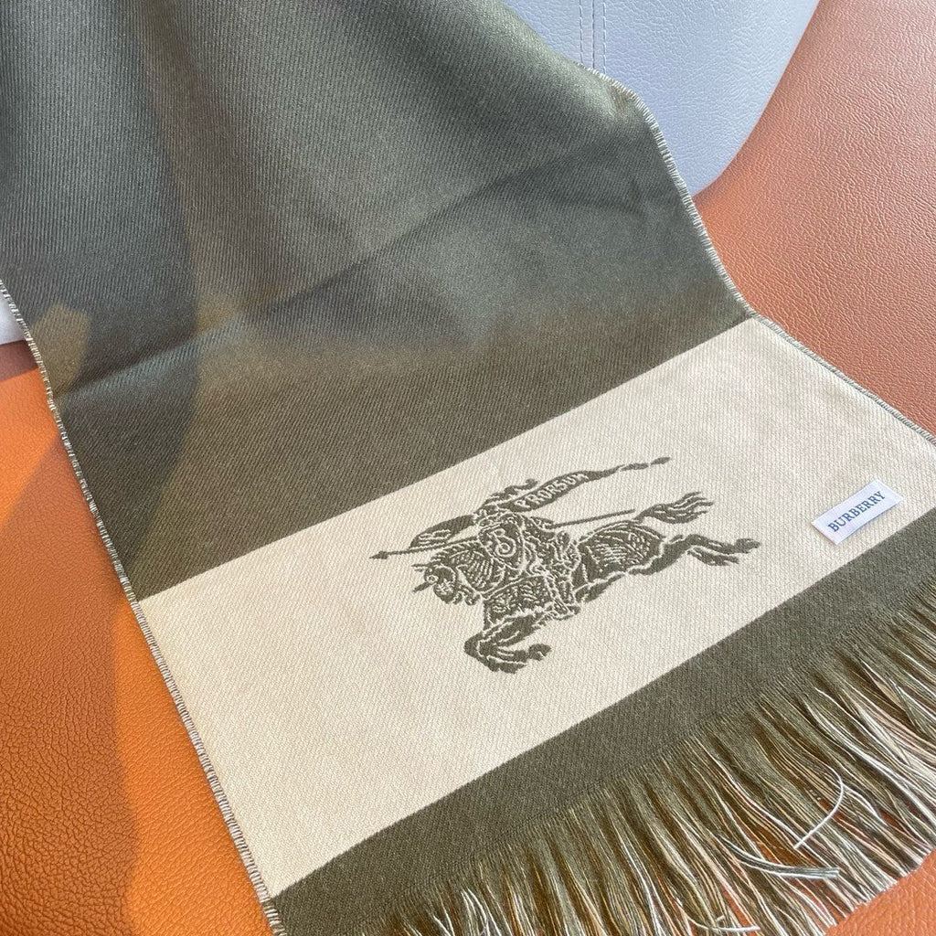 BURBERRY EKD LOGO SCARF 200 CM IN OLIVE GREEN MIX WHITE CASHMERE 396289