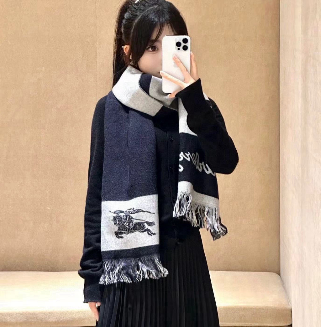 BURBERRY EKD LOGO SCARF 200 CM IN BLACK MIX WHITE CASHMERE 396290