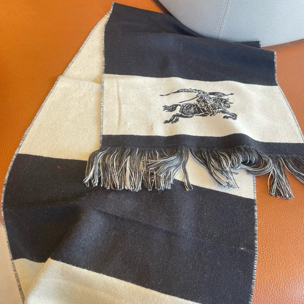 BURBERRY EKD LOGO SCARF 200 CM IN BLACK MIX WHITE CASHMERE 396290