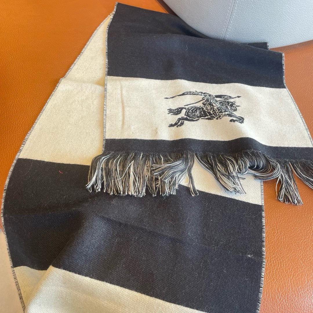 BURBERRY EKD LOGO SCARF 200 CM IN BLACK MIX WHITE CASHMERE 396290