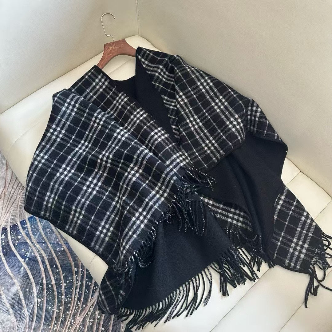 BURBERRY CHECK DOUBLE-SIDED CAPE 150 CM IN BLACK CASHMERE 401927