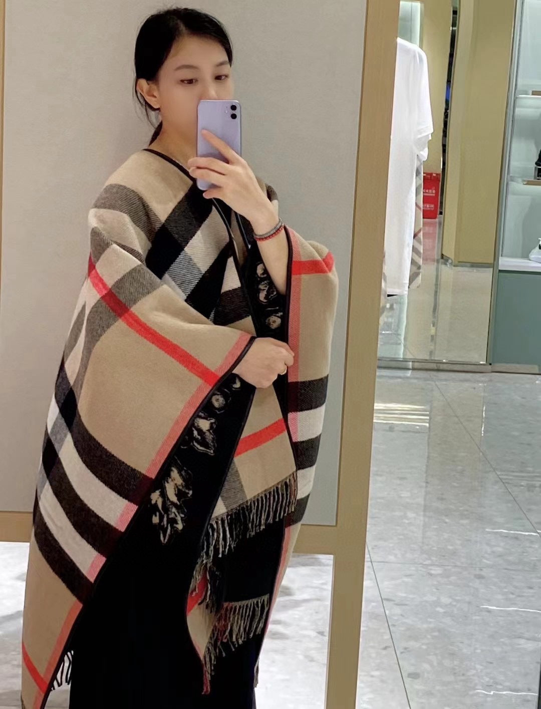 BURBERRY EQUESTRIAN KNIGHT WOOL CAPE 140 CM BEIGE MIX BLACK 403739