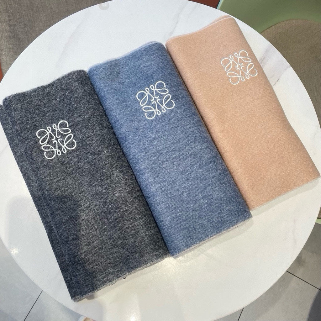 LOEWE SCARF 180 CM IN LIGHT BLUE CASHMERE AND WOOL 403758
