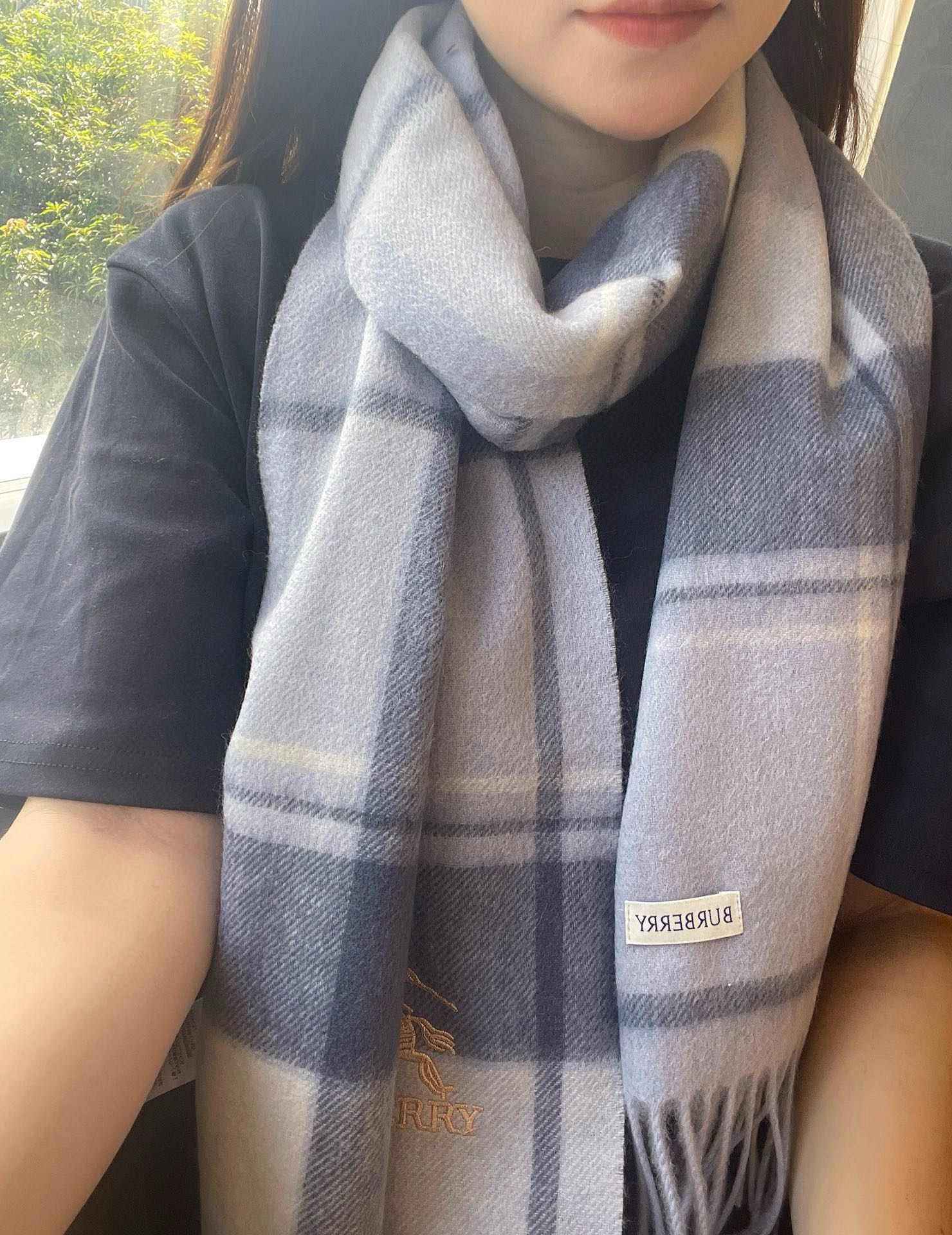 BURBERRY SCARF 180 CM IN WHITE MIX BLACK WOOL 408567