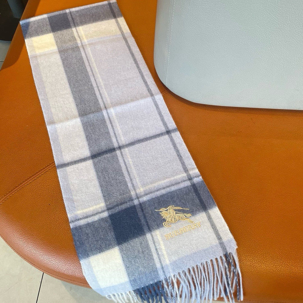 BURBERRY SCARF 180 CM IN WHITE MIX BLACK WOOL 408567
