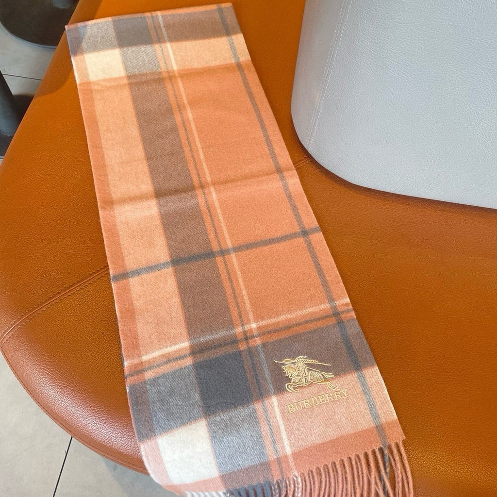 BURBERRY SCARF 180 CM IN CORAL ORANGE MIX BLACK WOOL 408569