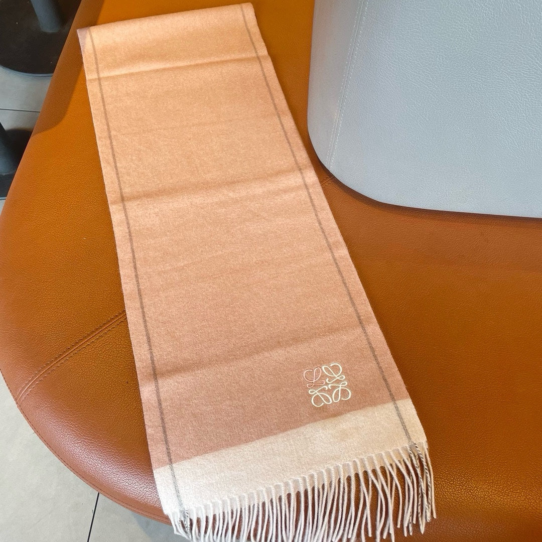LOEWE SCARF 180 CM IN PEACH PINK MIX WHITE CASHMERE 410054