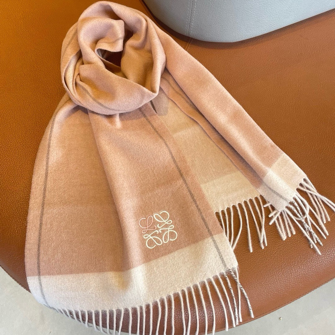 LOEWE SCARF 180 CM IN PEACH PINK MIX WHITE CASHMERE 410054