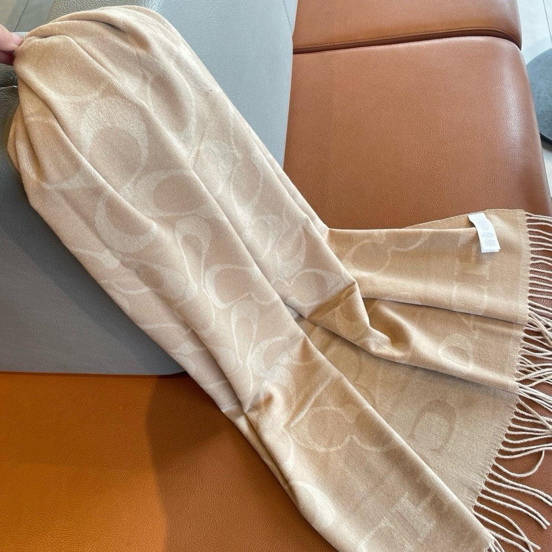 COACH CLASSIC MONOGRAM LOGO WOOL SCARF 195 CM BISQUE BEIGE 413630