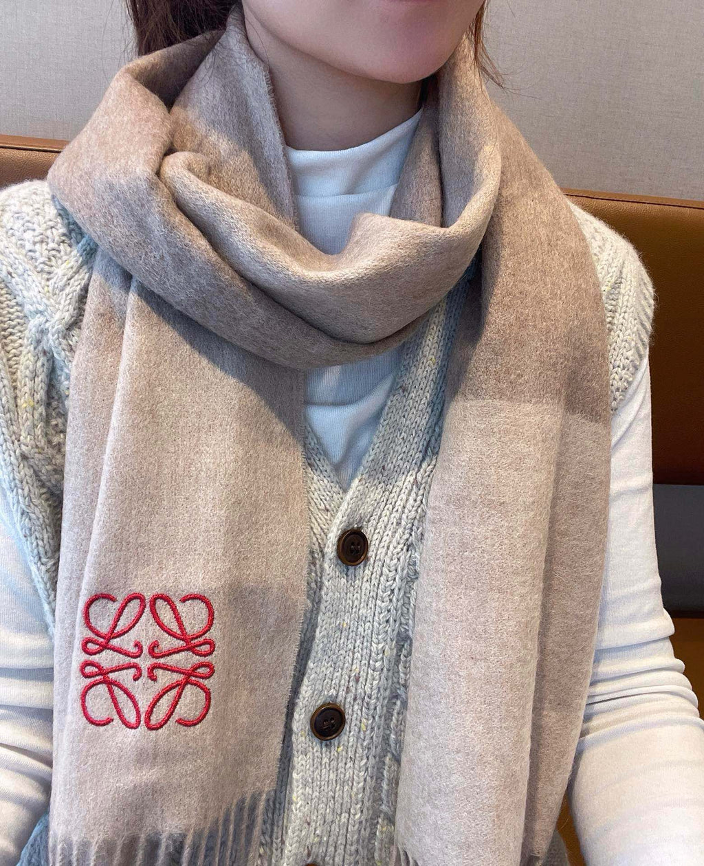 LOEWE SCARF 180 CM IN LIGHT BROWN WOOL AND CASHMERE  415205