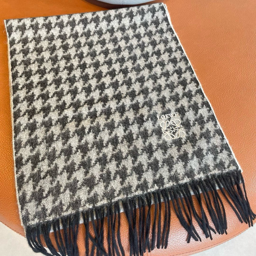 LOEWE SCARF 190 CM IN BLACK MIX WHITE CASHMERE 415206