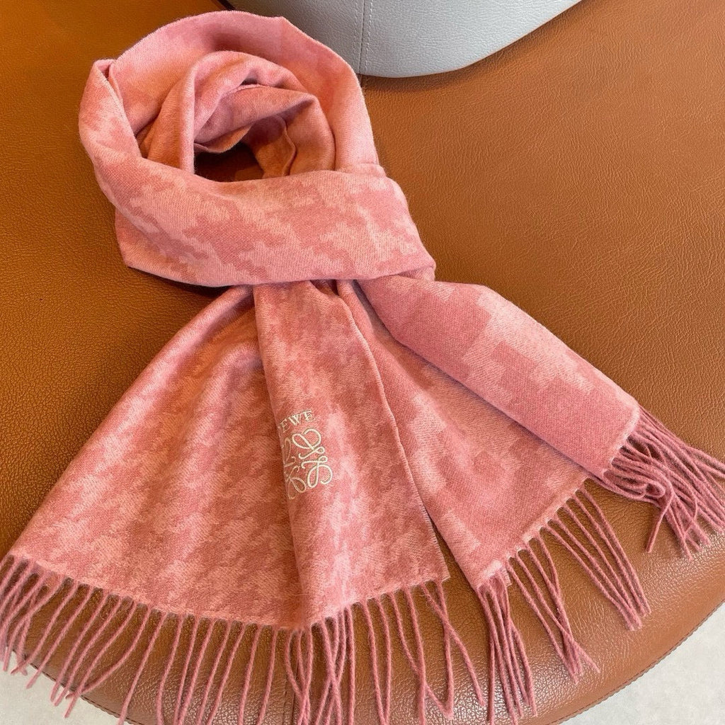 LOEWE SCARF 190 CM IN BLUSH PINK CASHMERE 415207