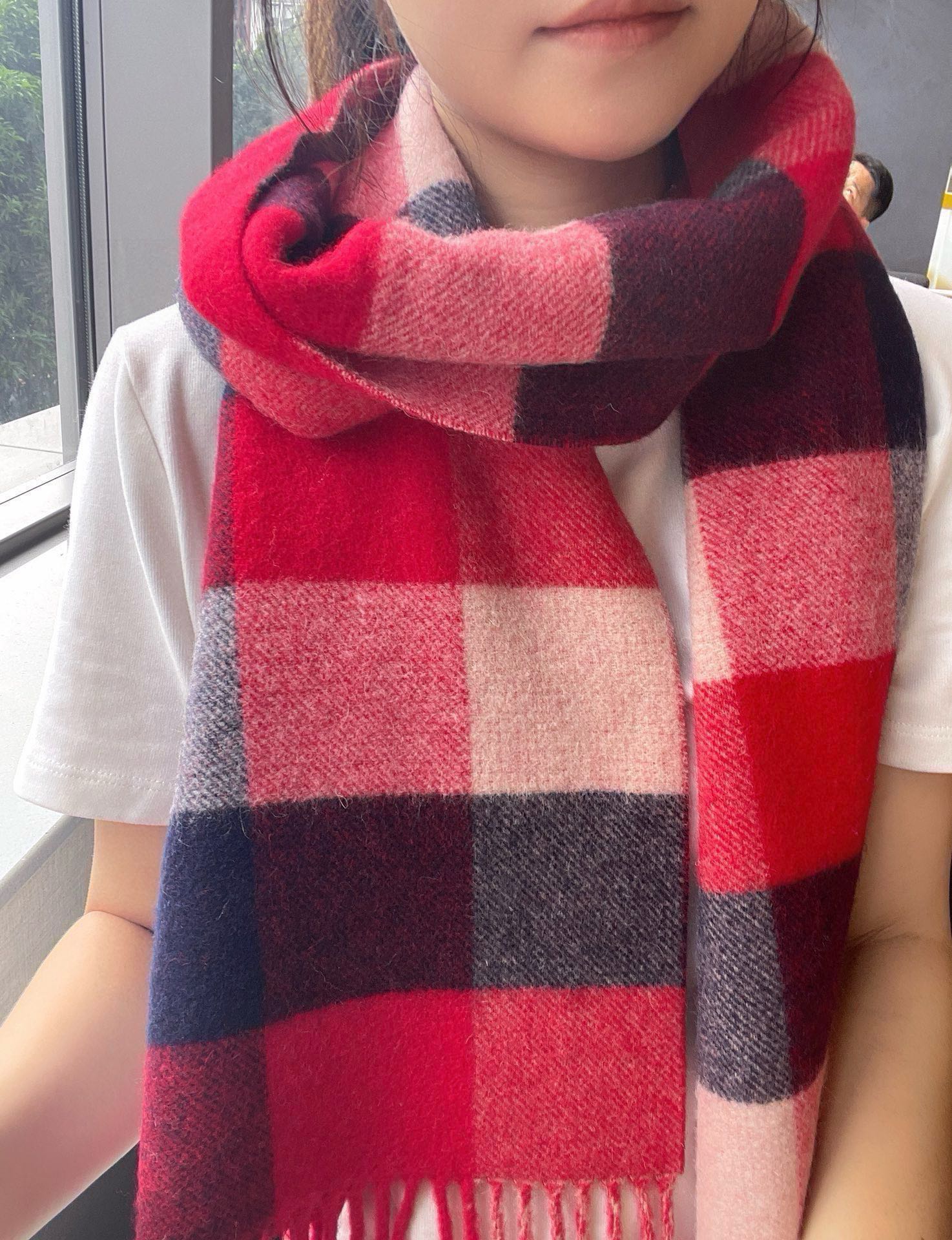 BURBERRY BBR SCARF 180 CM IN CASHMERE 476008