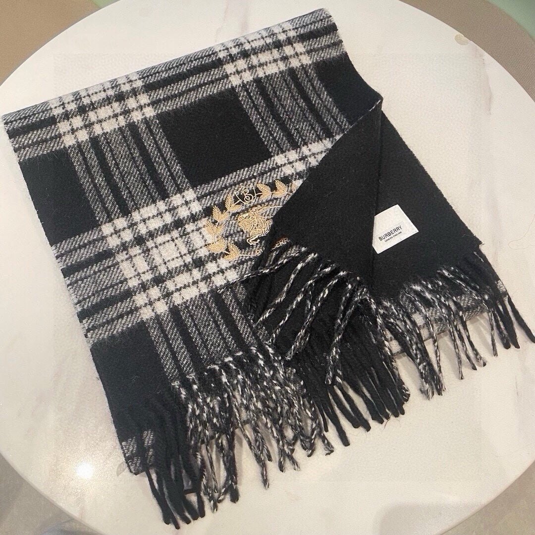 BURBERRY BBR SCARF 180 CM IN CASHMERE 489907