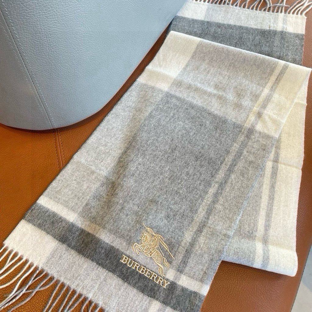 BURBERRY BBR SCARF 180 CM IN CASHMERE 533073