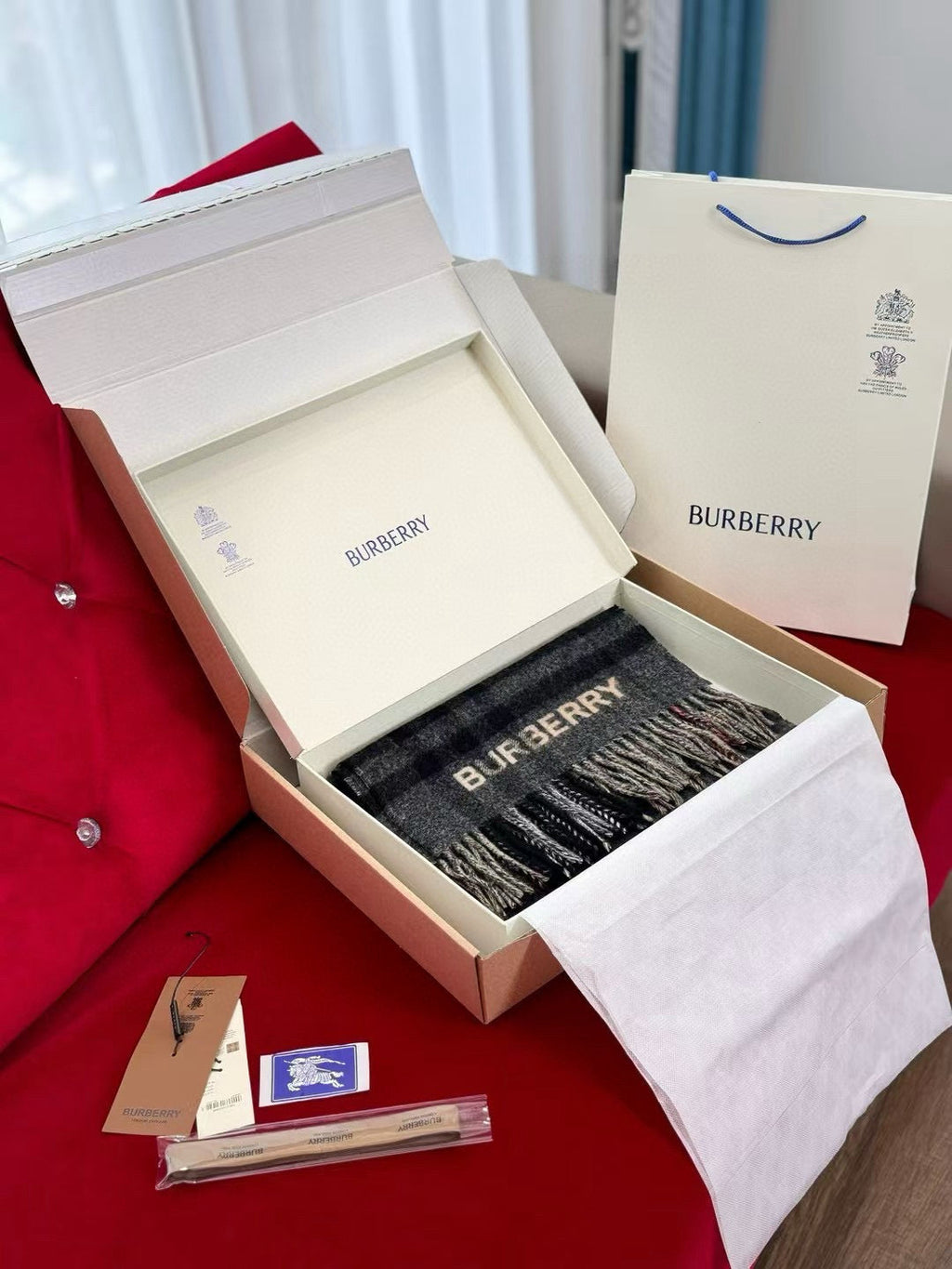 BURBERRY BBR SCARF 168 CM IN CASHMERE 540608
