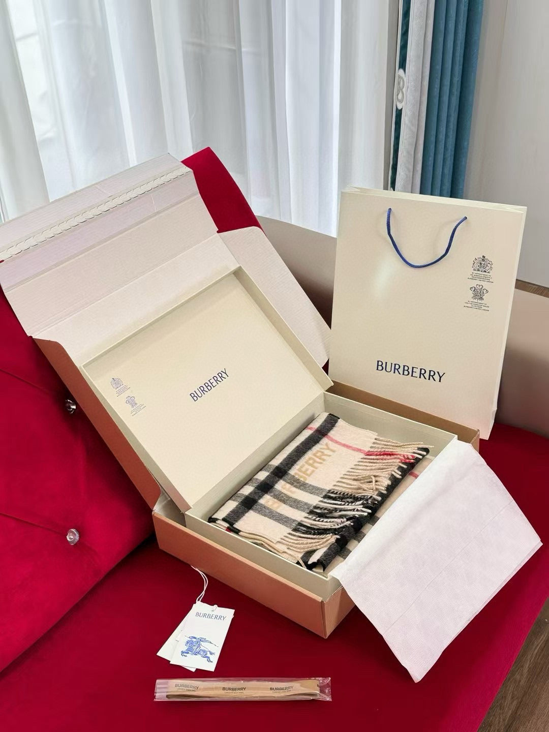 BURBERRY BBR SCARF 168 CM IN CASHMERE 540609