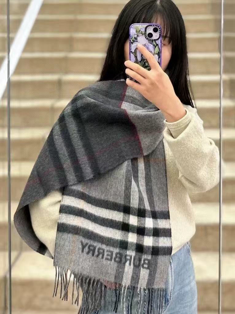 BURBERRY BBR SCARF 168 CM IN CASHMERE 540611