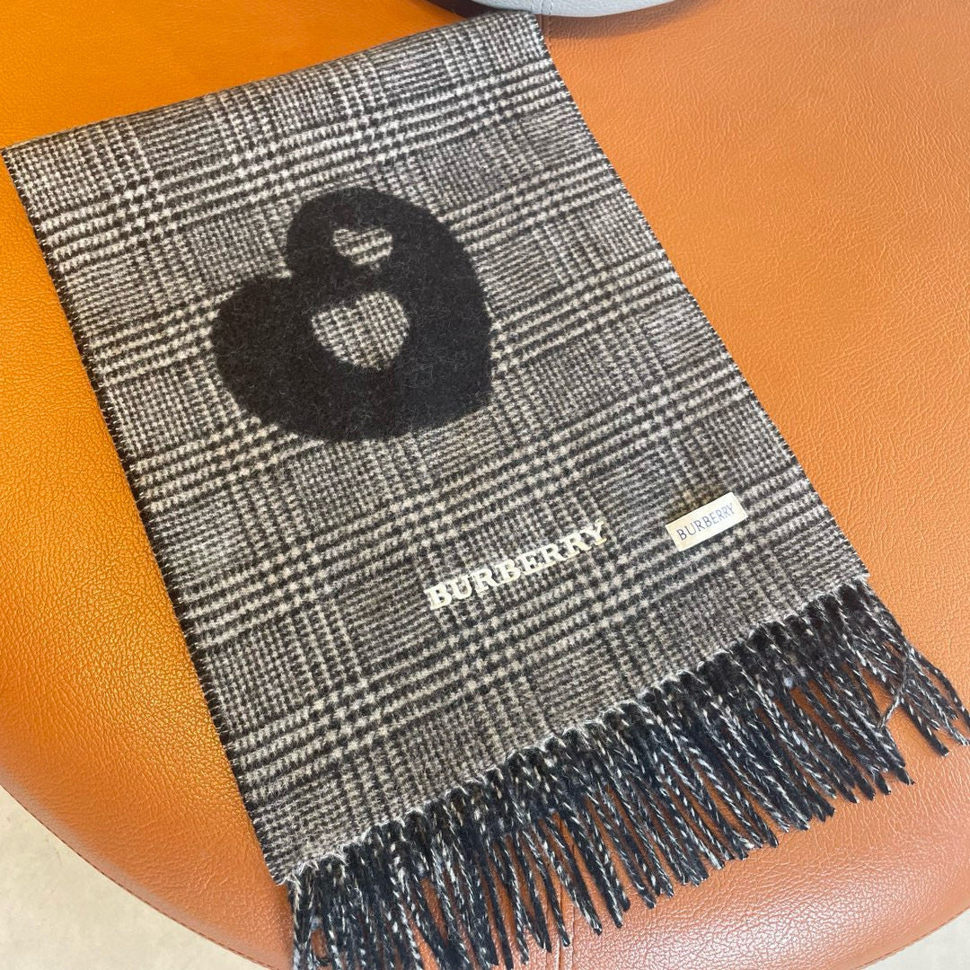 BURBERRY BBR SCARF 180 CM IN CASHMERE 540627