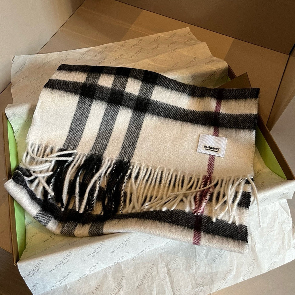BURBERRY BBR SCARF 180 CM IN CASHMERE 481409